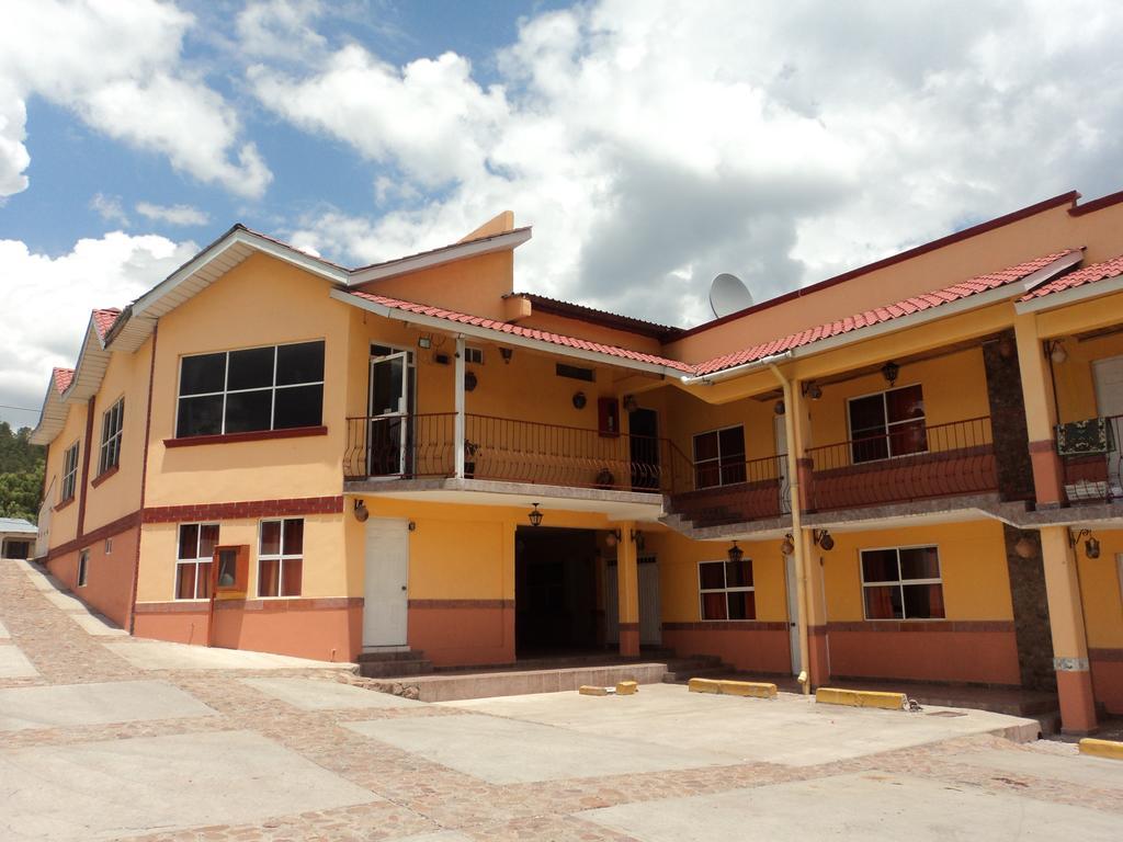 Paraiso Del Bosque Hotel Creel Exterior photo